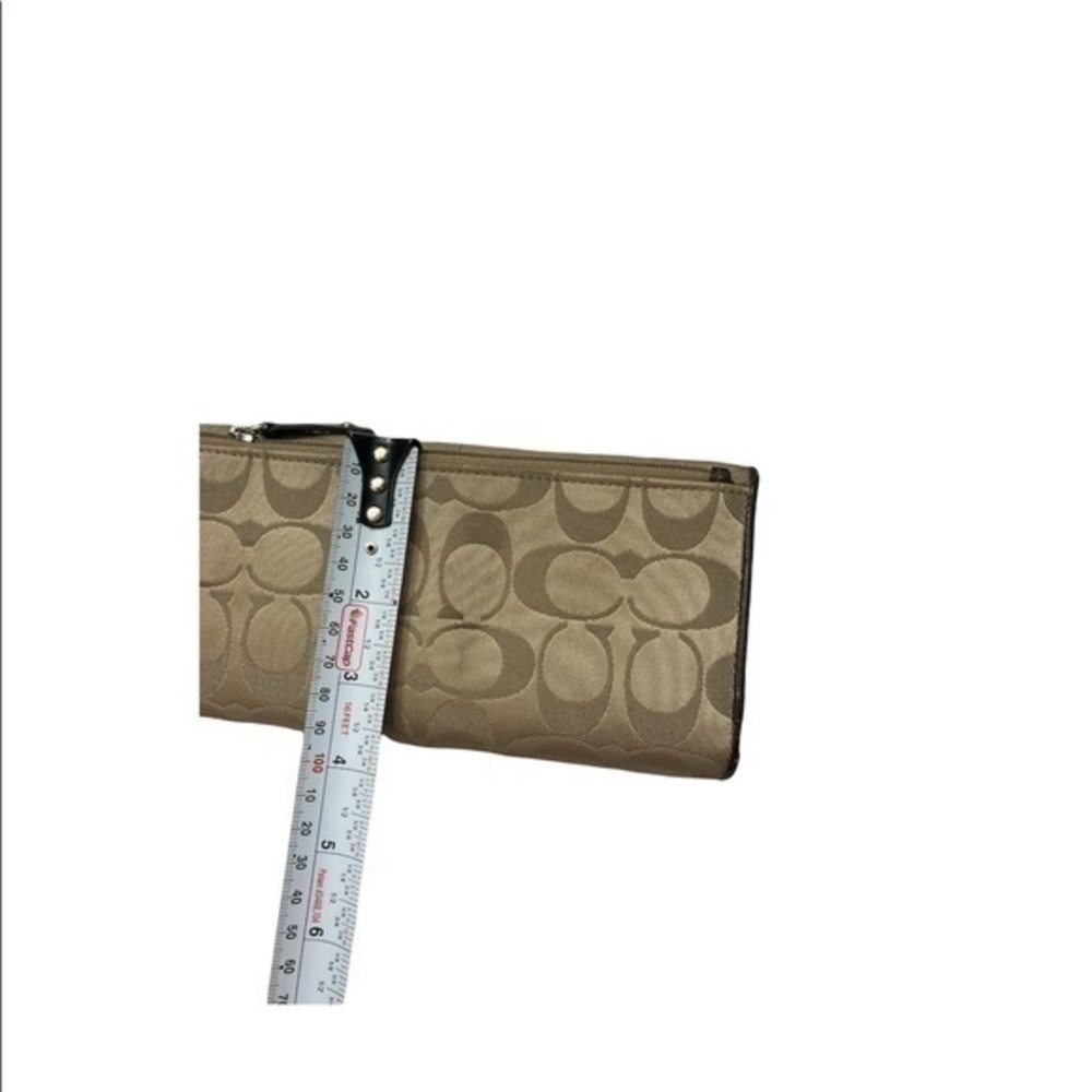 Coach Ashley brown gold checkbook wallet - Picture 4 of 13